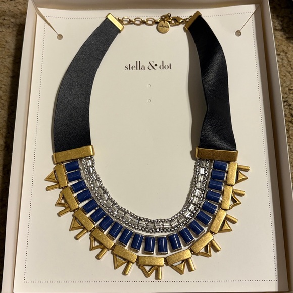 Stella & Dot Reversible Natalie Necklace - Picture 2 of 5